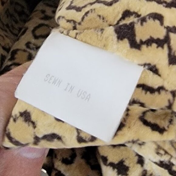 B's Straw Tote with Leopard Print Lining - Picture 5 of 6